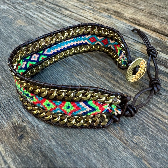 NWOT✨ Boho Western Colorful Macrame Gold Chain & Leather Friendship Bracelet - Picture 1 of 16